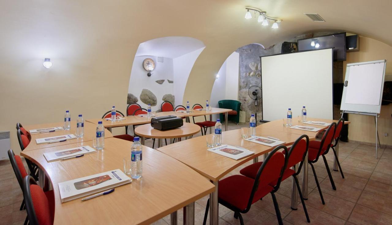 Angel Town Hall Apartments Vilna Exterior foto